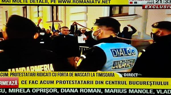 protest anti restrictii transformat in protest anti primar manifestantii ridicati cu forta galerie foto