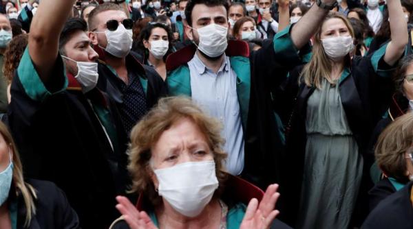 turcia se retrage din conventia privind prevenirea si combaterea violentei impotriva femeilor