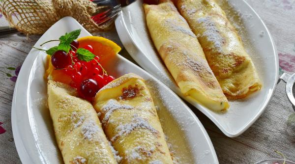 clatite norvegiene reteta delicioasa de pannekaker