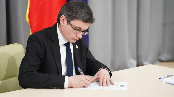 igor grosu ramane candidat desemnat la functia de premier curtea constitutionala de la chisinau a decis