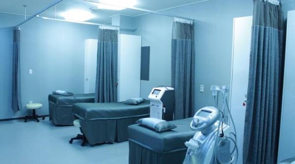 trei noi paturi pentru mari arsi aprobate la spitalul clinic de urgenta bagdasar arseni