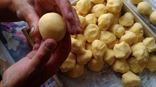 coltunasi cu branza o reteta cu care sa ii impresionezi pe cei dragi