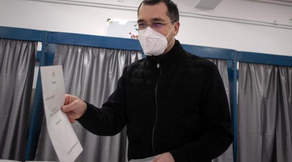 chirieac nota 10 absolut pentru vlad voiculescu ministrul sanatatii si andreea moldovan secretar de stat