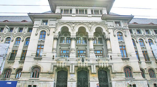 consilier general usr  discutii uluitoare despre banii de la capitala  cu fentarea dezbaterii publice si trafic de influenta