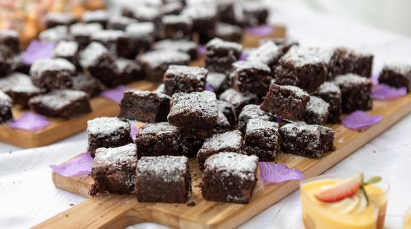 negresa de post prajitura cea mai iubita de cei care postesc