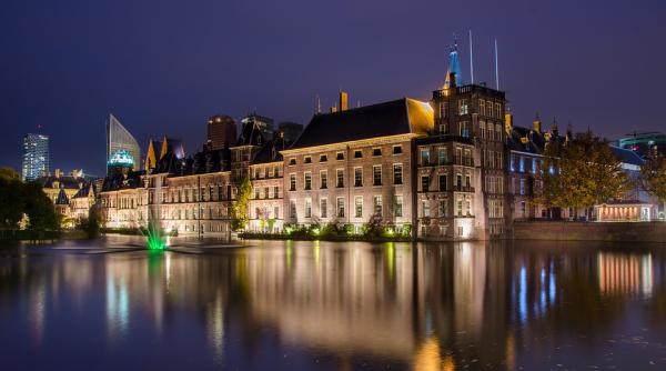 olanda amenintare cu bomba