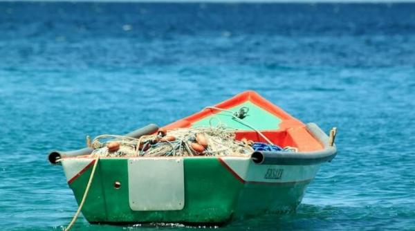 cum a supravietuit un pescar pe mare timp de doua saptamani