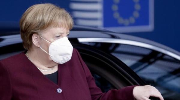 germania angelei merkel interzice operatiile de schimbare de sex la copiii intersex