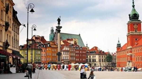 polonia intra din 27 martie in carantina