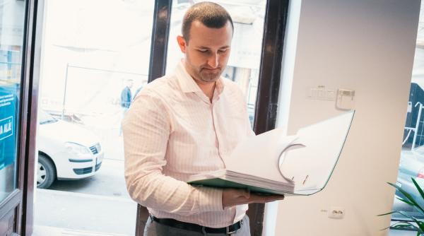 prefectul udmr de cluj fara masca la un eveniment public vezi aici fotografia pe care a sters o