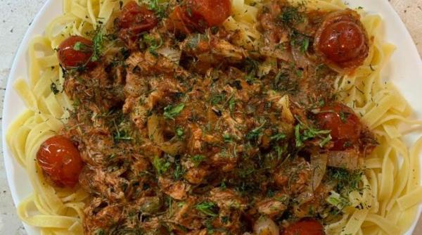 aveti pofta de niste tagliatelle cu carne si rosii daca da atunci la treaba cu pilotul cezar osiceanu