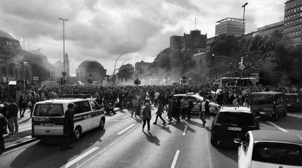 protestele continua in myanmar trei persoane au fost ucise in yangon