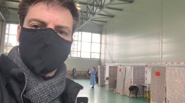 andrei caramitru s a facut de ras cand a numit protestatarii anti restrictii analfabeti functionali