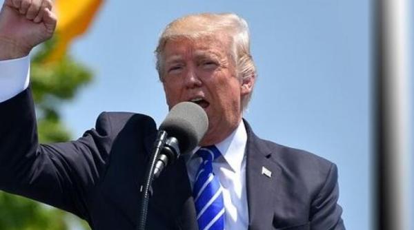trump a lansat un site pentru sustinatorii sai
