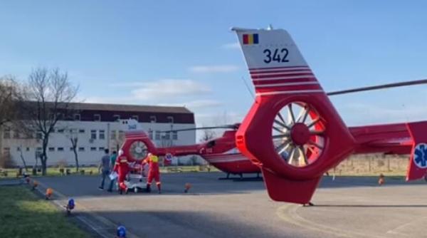 interventie cu elicopterul pentru salvarea unei fetite de 11 ani