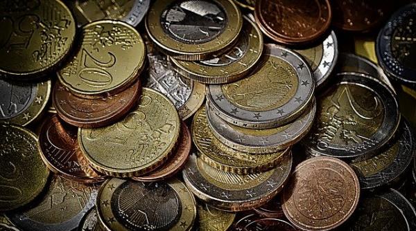 curs bnr 1 aprilie euro a scazut astazi ce se intampla cu alte monede