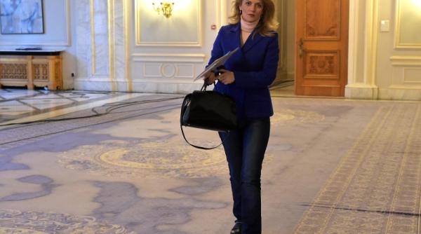 gorghiu  dupa ce weber i a cerut lui citu explicatii despre hotararile cnsu  submineaza interesele romanilor  coalitia sa grabeasca revocarea sa