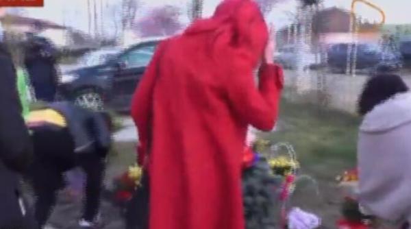 protestatarii le au dus flori medicilor la arad