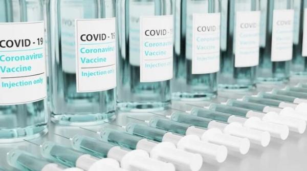 vaccinul pfizer covid 19 ar putea proteja mai mult de sase luni spune un expert medical