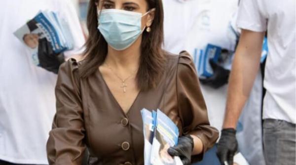 call center ul cu care s a laudat vlad voiculescu nefunctional ioana constantin este intr o functie pe care nu stie sa o gestioneze ar trebui sa l salvam