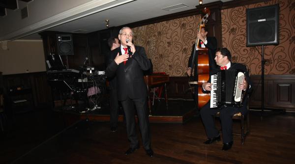 nelu ploiesteanu inmormantare mara banica a fost o discutie in biroul managerului familia nu imi ingaduie sa spun tot doctorii au stat cu ochii in pamant