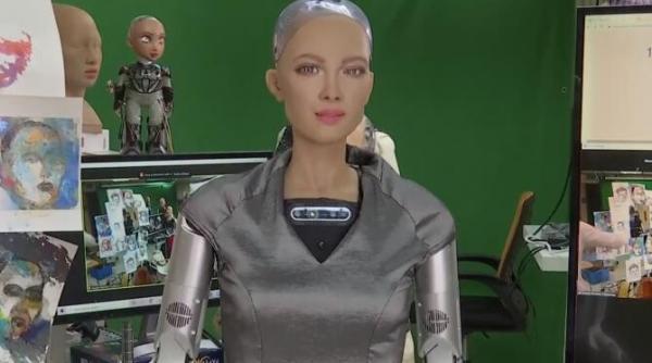 primul tablou realizat de robotul sofia a fost vandut la o licitatie foto