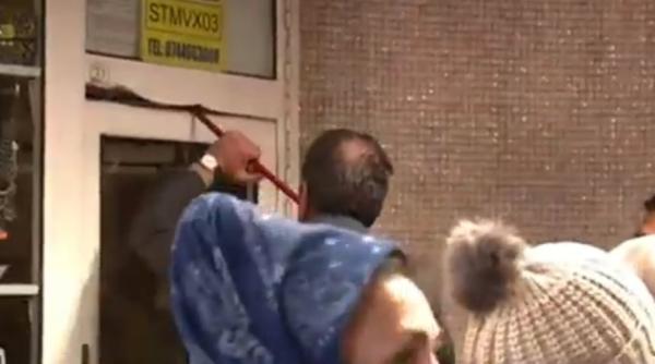 demolare magazine metrou razvan cuc politicienii usr plus au scos ranga in razboiul lor cu bucurestenii sa va spun de ce este un abuz