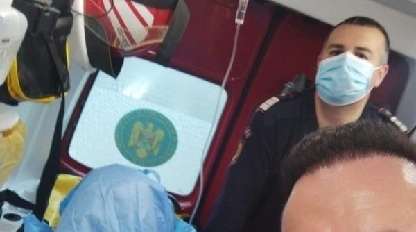 un bebelus s a nascut in ambulanta smurd la arad ei sunt eroii acestei intamplari si moasele copilului