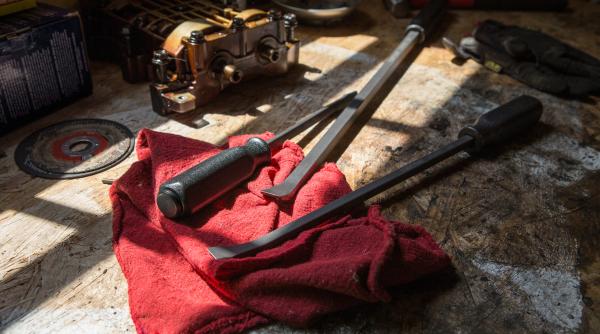 catalizatoarele auto vanate de hotii din intreaga lume o piesa costa pana la 3000 de dolari in pandemie crestere cu 400 la suta a furturilor