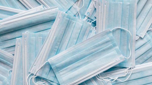 perchezitii in bucuresti  intr un dosar de fals si inselaciune cu masti