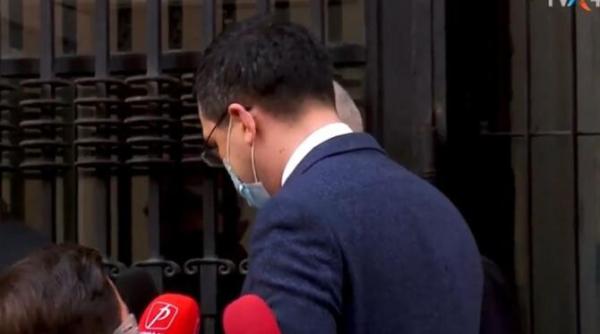 protocol inmormantare voiculescu s a facut de ras si a fugit din conferinta dupa ce a fost prins cu minciuna alta intrebare