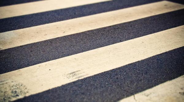 video o femeie de 77 de ani a fost lovita pe trecerea de pietoni in tecuci