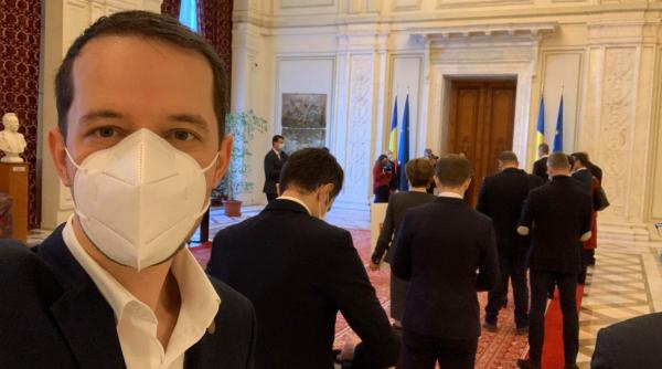 cristian seidler spune ca vlad voiculescu nu ar trebui sa isi ceara scuze romanilor ale caror rude au fost inmormantate fara haine