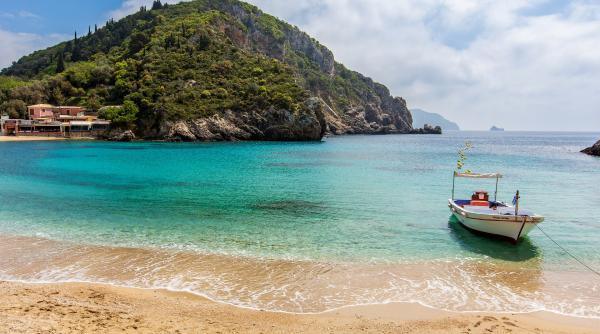 insula corfu locul in care s a nascut printul philip sotul reginei elisabeta a ii a a marii britanii galerie foto