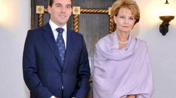 nicolae al romaniei mesaj dupa moartea printului philip imagine de colectie cu regele mihai si ducele de edinburg din copilarie