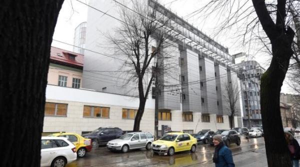 scandal la evacuarea spitalului foisor zeci de persoane cer explicatii