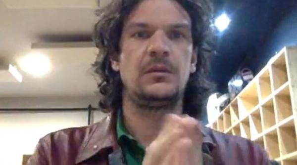 tudor chirila vrea explicatii de la arafat si voiculescu dupa evacuarea de la foisor nu te gandesti la oamenii aia ce sunt ei saci de cartofi