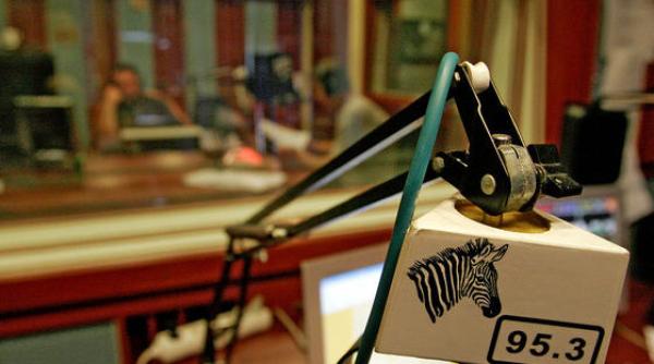 ungaria un grup media apropiat puterii obtine frecventa unui radio independent