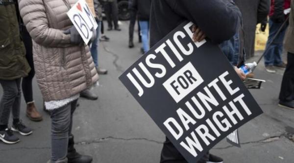 politista care l a ucis din greseala pe daunte wright va fi acuzata de ucidere din culpa