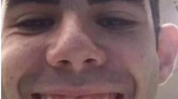 ramai perplex cum arata acest tanar dupa noua operatii video inainte si dupa