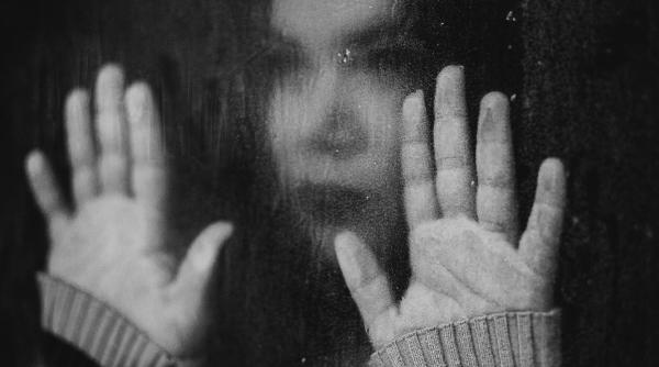 jurnalistul catalin stefanescu despre anxietate greutatea care apasa pe sufletul tau este atat de mare anxietatea este o povara care te striveste