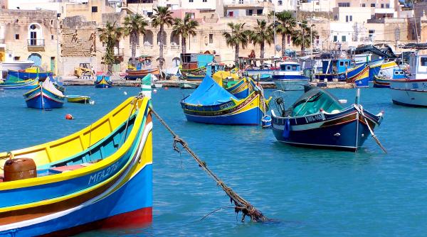malta va oferi bani turistilor care vor sa viziteze statul insular