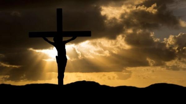 post negru un singur aliment permis in vinerea mare 30 aprilie inainte de pasti 2021