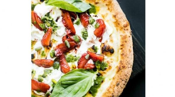 anca dragu reteta in lockdown pizza cu ce ai in frigider video