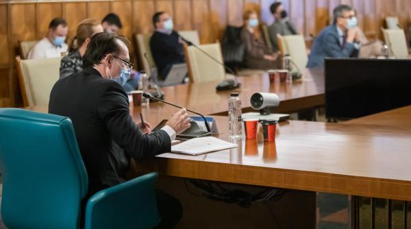 florin citu nu cedeaza in fata usr plus sunt cel care raspunde politic pentru acest guvern nu raspunde altcineva