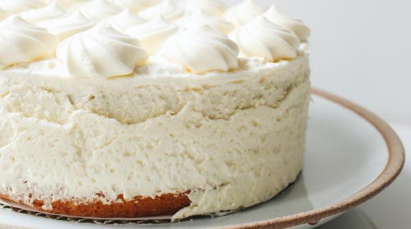 prajitura de post fantezie de ananas cum se prepara reteta