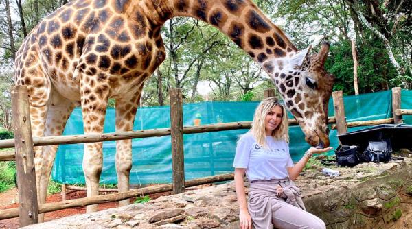 andreea banica vacanta de vis alaturi de fiica sa ce destinatie a ales artista video