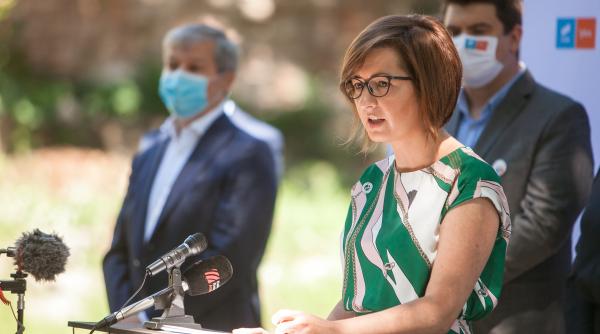 cat ia ioana mihaila pentru un epilat inghinal