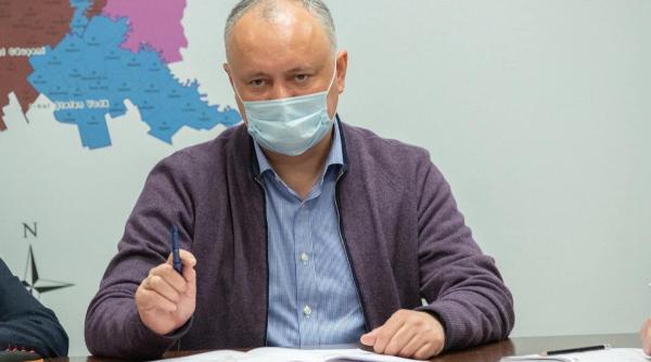 situatie tensionata la chisinau dodon incearca sa blocheze anticipatele si acuza curtea constitutionala ca ar fi captiva presedintiei