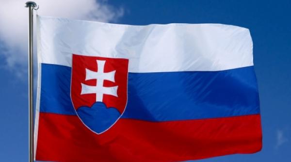 slovacia pe urmele cehiei expulzeaza trei diplomati rusi